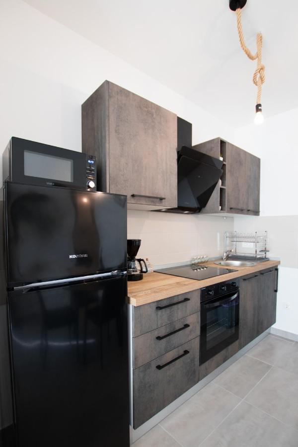 4 * Apartment Sunset Close To The Sea Kaštela Екстериор снимка