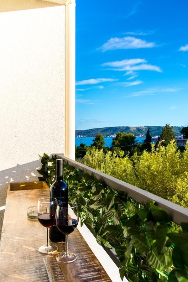 4 * Apartment Sunset Close To The Sea Kaštela Екстериор снимка