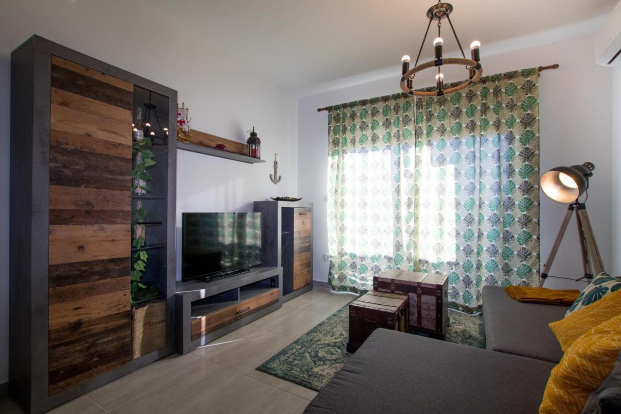 4 * Apartment Sunset Close To The Sea Kaštela Екстериор снимка