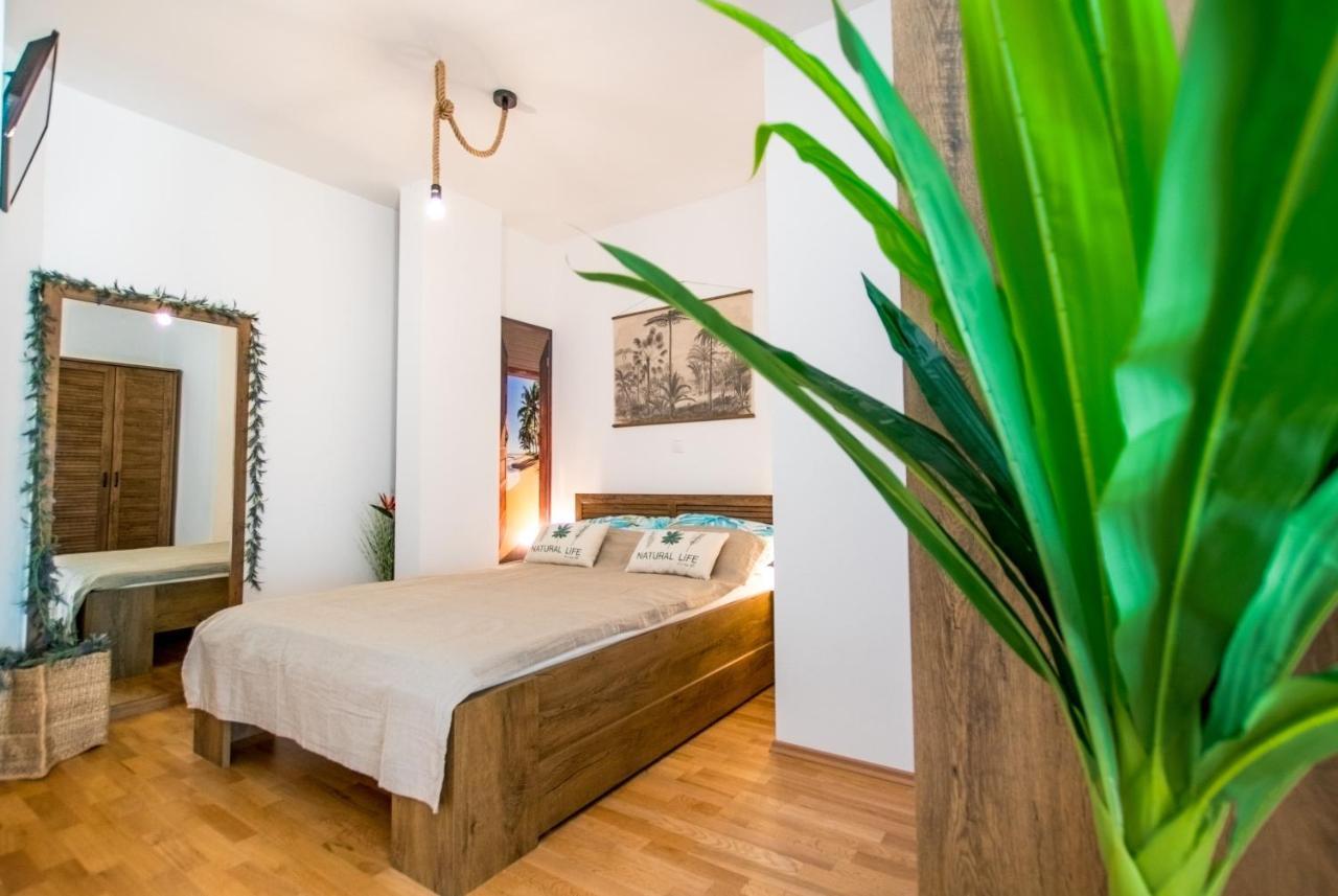 4 * Apartment Sunset Close To The Sea Kaštela Екстериор снимка